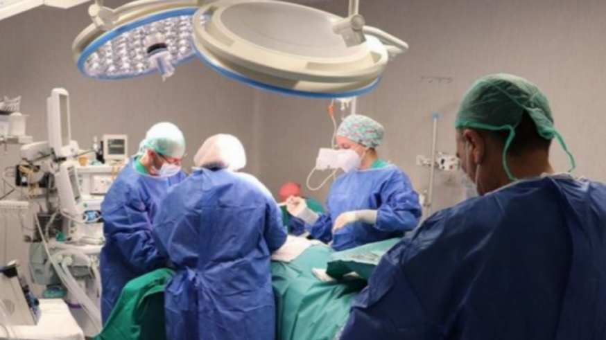 La Policía investiga un segundo caso de presunta agresión sexual del cirujano plástico encarcelado en Murcia