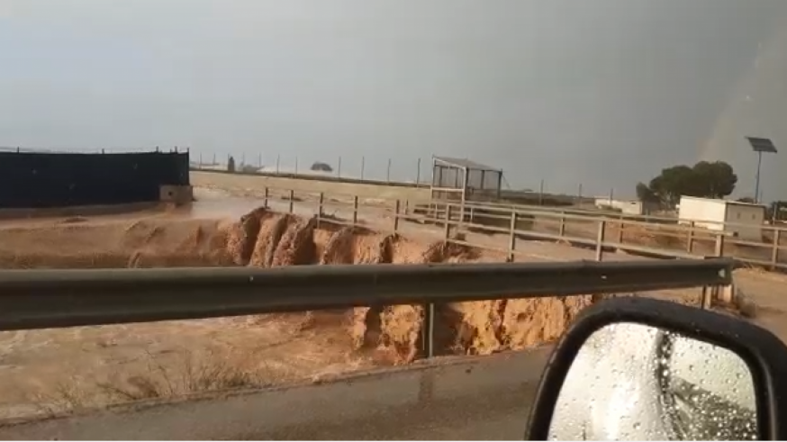 La lluvia provoca arrastres en zonas de cultivo de San Pedro del Pinatar