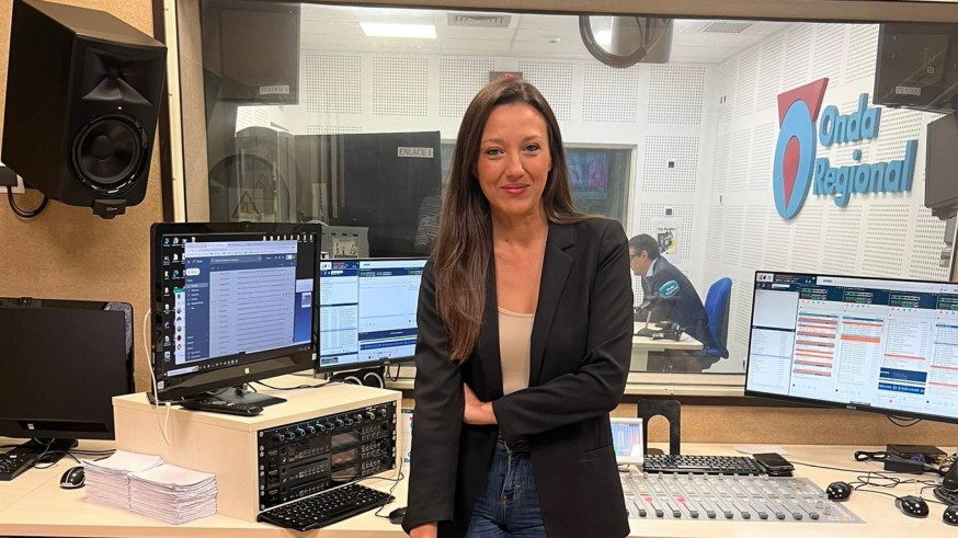 La periodista de Onda Regional Carmen Mª Conesa, Antena de Plata a la mejor profesional de radio