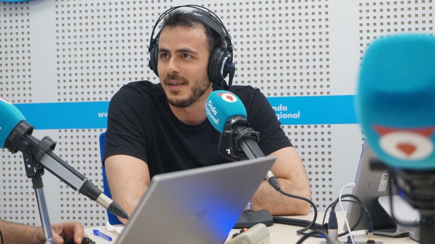 De U.N.I.versos curvos