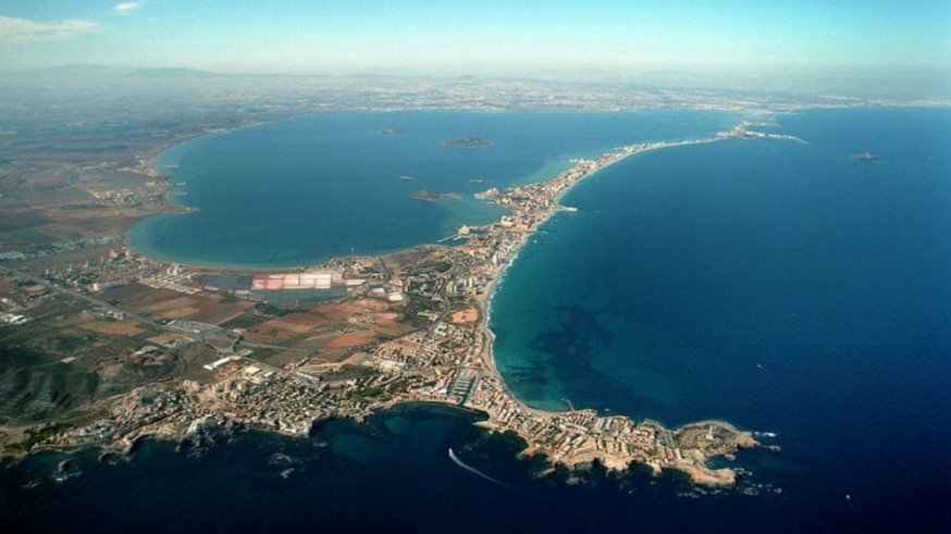 La bajada de temperaturas ha tenido un impacto positivo en el Mar Menor