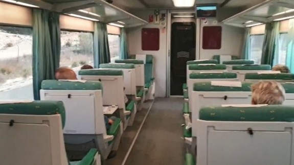 rimer tren que ha realizado el trayecto Madrid-Cartagena por la variante de Camarillas