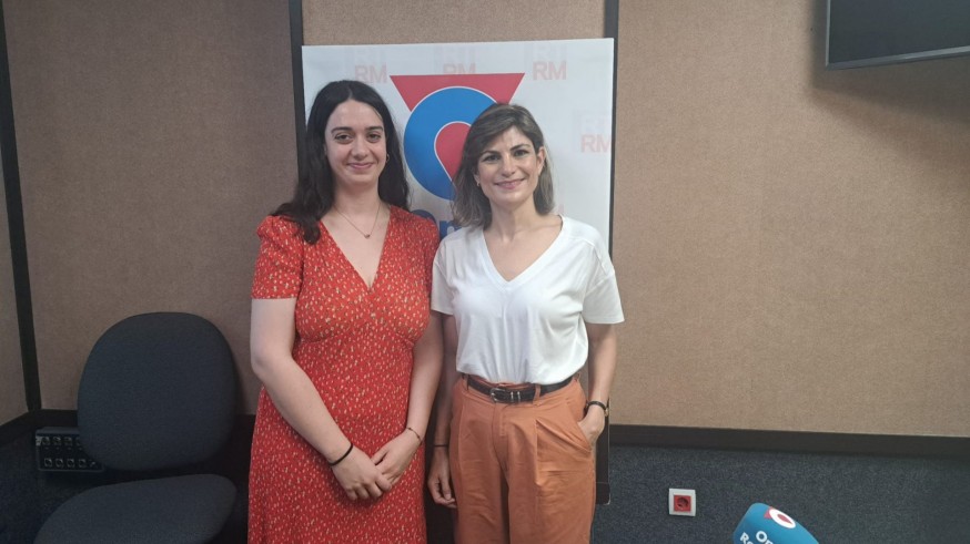Diálogo entre dos murcianas nacidas tras el Estatuto de Autonomía