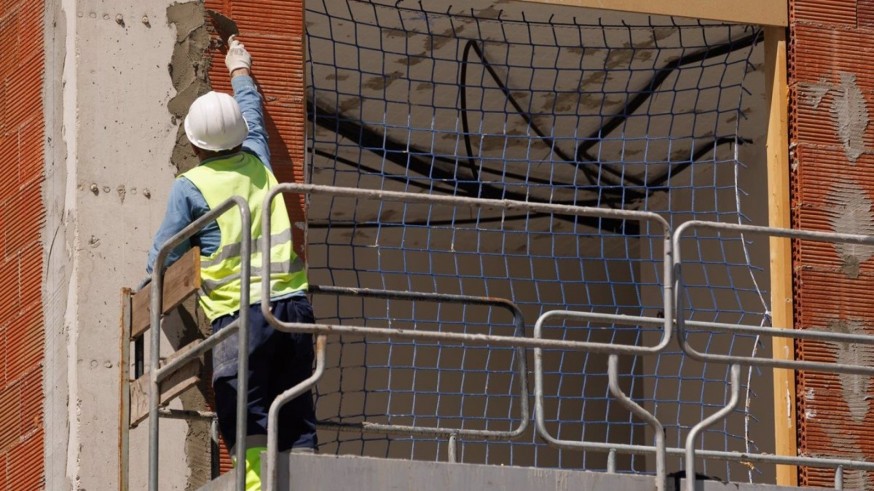 Un chaleco que baja hasta 15 grados la temperatura para trabajar en verano con calor