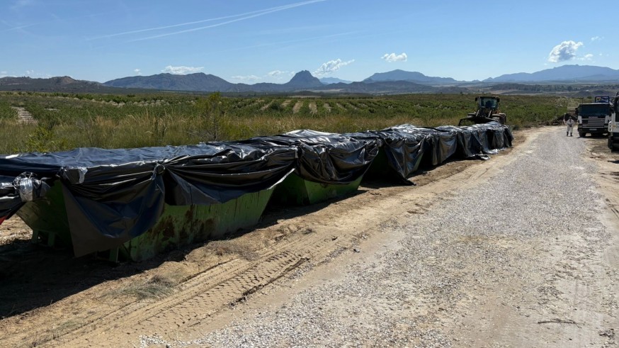 Repsol prevé terminar la limpieza del vertido en Calasparra el miércoles