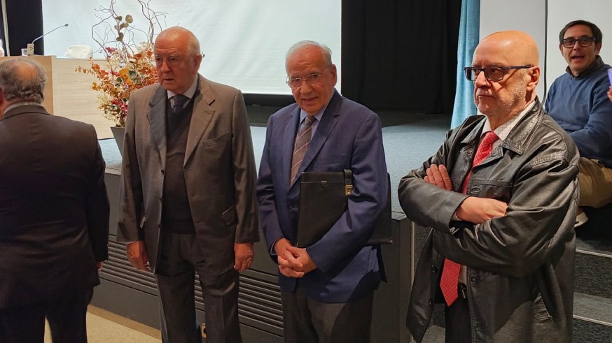 Alfonso Guerra, en Murcia: "La democracia siempre es muy frágil"