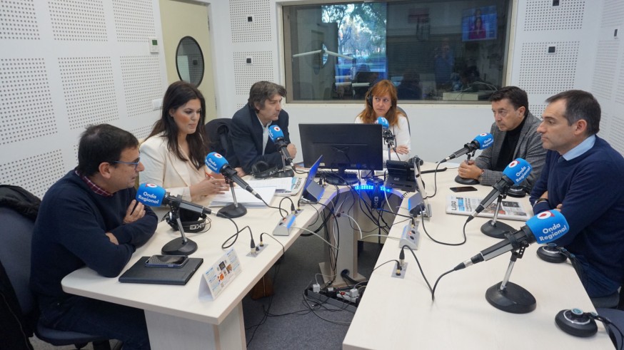 Tertulia de este viernes en nuestro informativo matinal