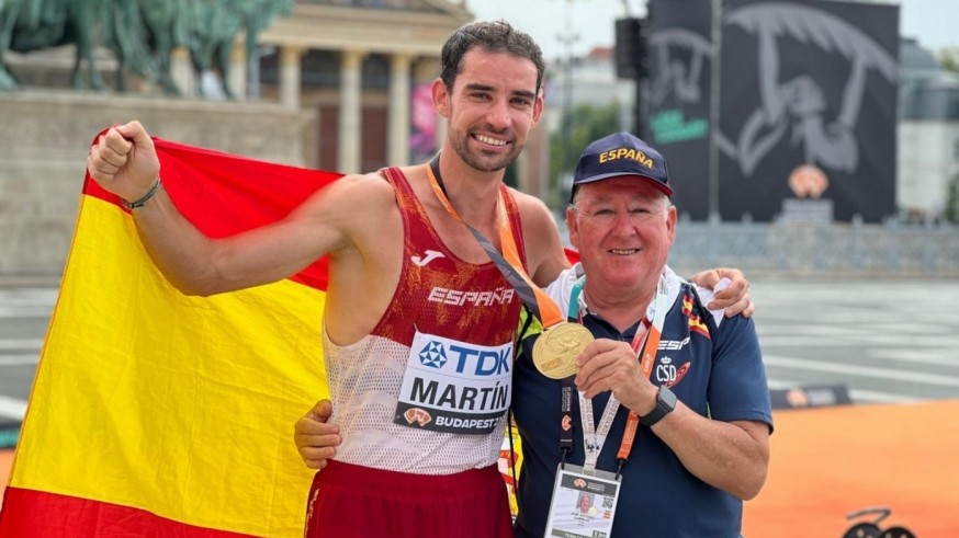 José Antonio Carrillo: " Tengo que decidir que hago con mi futuro"