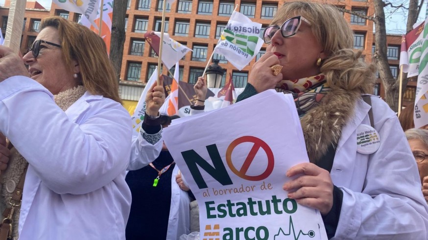 Los médicos salen a la calle este lunes en Murcia