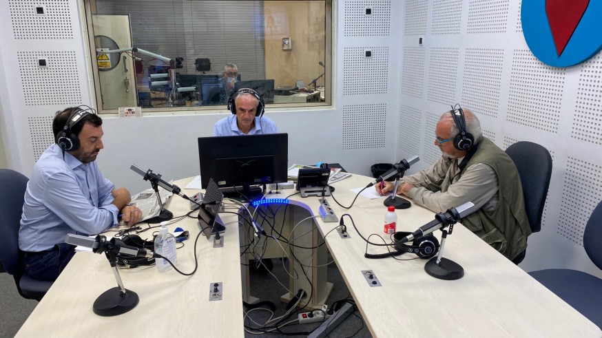 Tertulia de este martes en el informativo matinal
