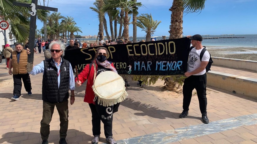 Marcha en defensa del Mar Menor en La Ribera