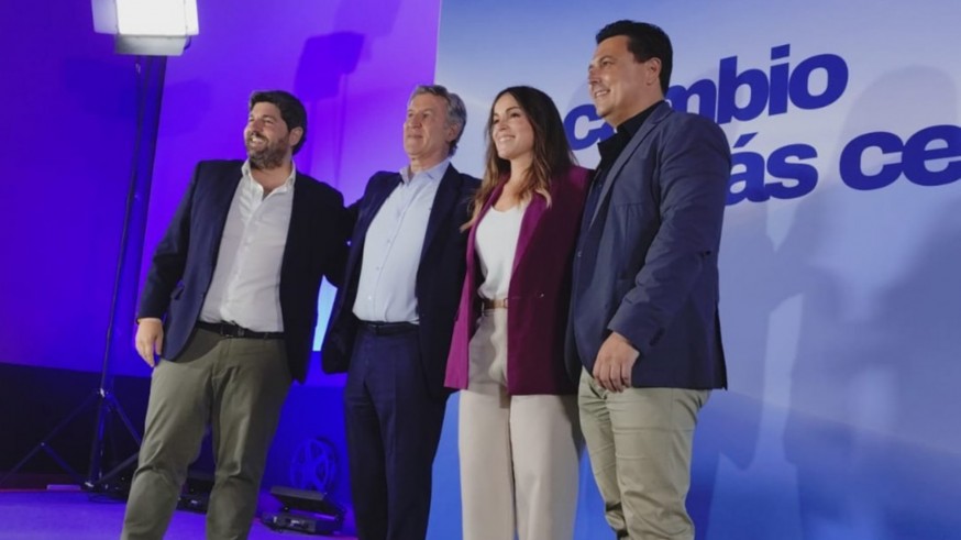 Feijóo anuncia en Murcia que Rebeca Pérez será la candidata del PP a la Alcaldía en las próximas elecciones municipales