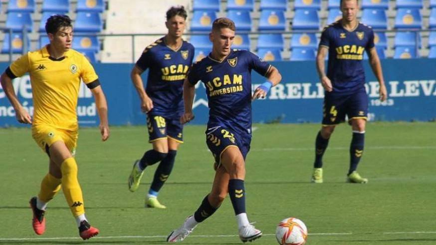 Josema, en un lance del UCAM Murcia-Hércules. Foto: UCAM Murcia CF