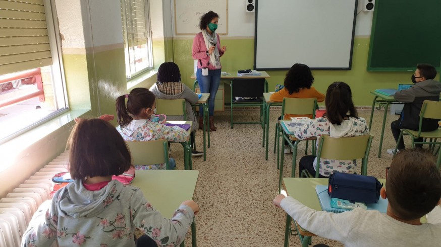 Alumnos en un aula