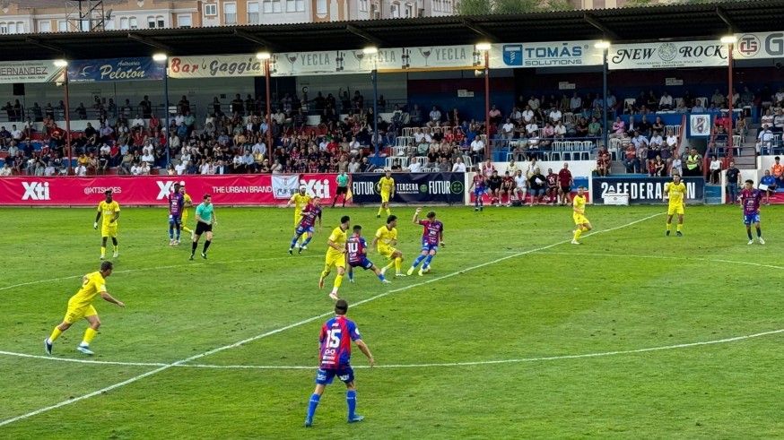 El Yeclano y el Lorca Deportiva firman el empate (0-0)