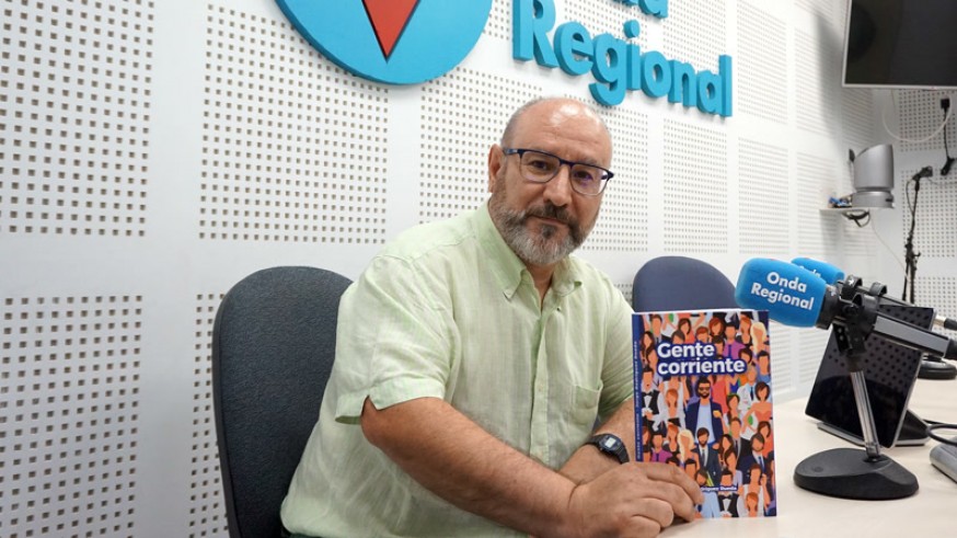 Jorge Rodríguez Rueda y su libro 'Gente corriente'