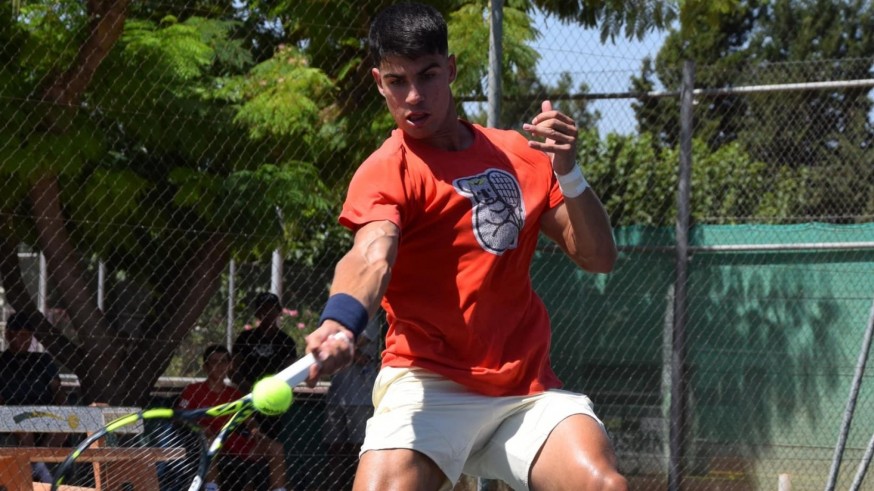 Alcaraz abre fuego en Toronto ante Shelton
