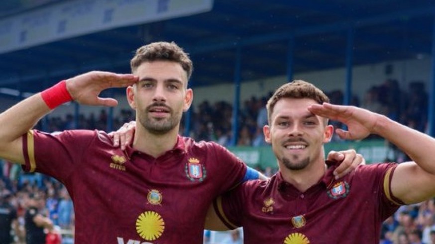 Naranjo da la primera victoria de la temporada al Lorca Deportiva (1-3)