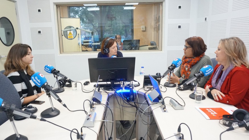 Tertulia en el informativo matinal, con Leticia G. Álvarez