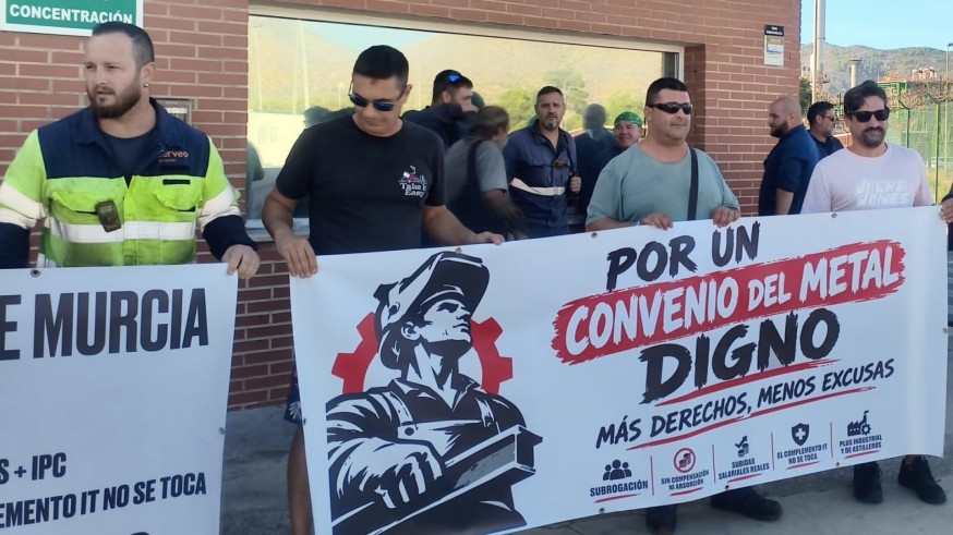 Los trabajadores del metal se manifiestan en Cartagena
