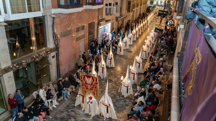 Ya a la venta desde 3 euros las sillas para las procesiones de Cartagena 