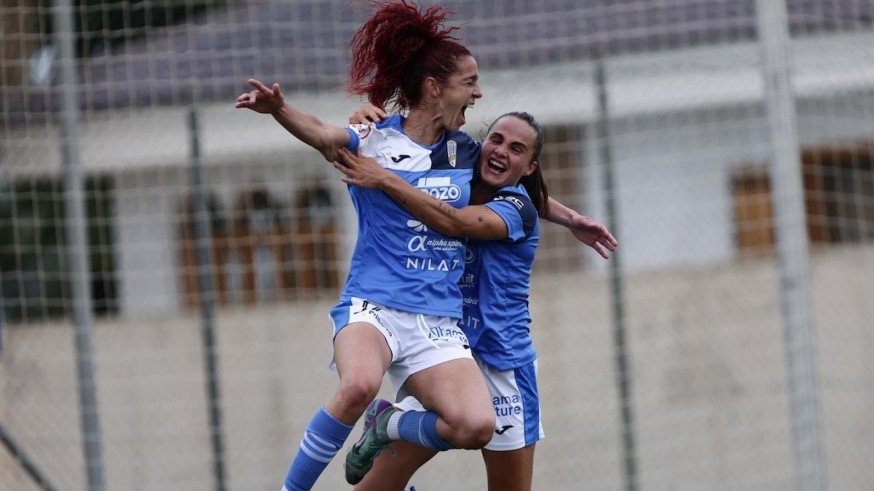 El Alhama ElPozo se mantiene en la pugna por el liderato (2-0)