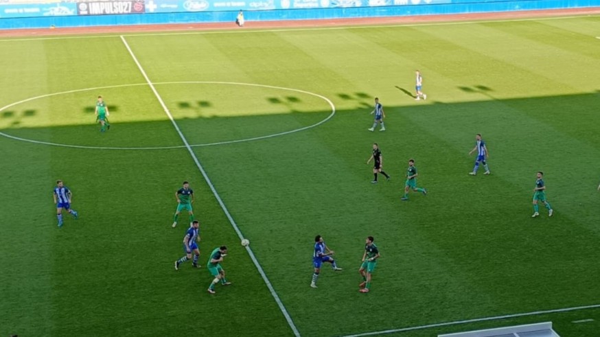 El Lorca sigue al frente de la tabla (1-0)