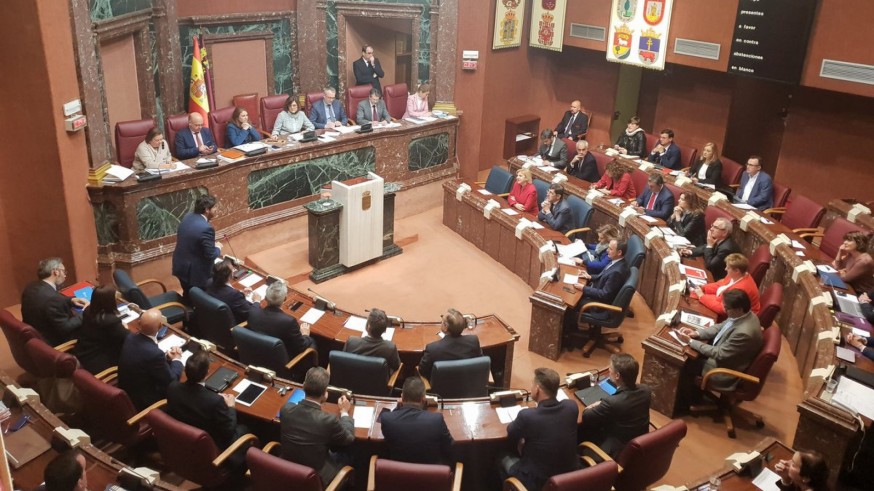 Pleno de control al presidente