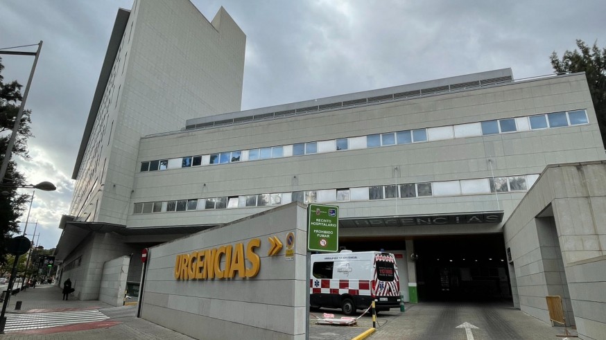 Puerta de Urgencias del Hospital Reina Sofía de Murcia