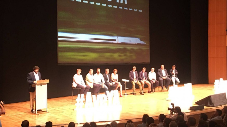 López Miras interviene en el acto celebrado en el Auditorio Regional
