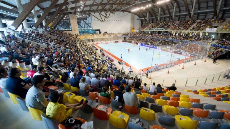 El Palacio de Deportes de Cartagena ya registró una gran entrada en el Plásticos Romero - ElPozo