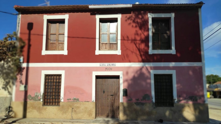 Alquerías se moviliza en contra del derribo de su Casa Colorá