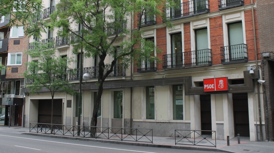 La UCO, en la sede central del PSOE en Ferraz por presunta financiación ilegal