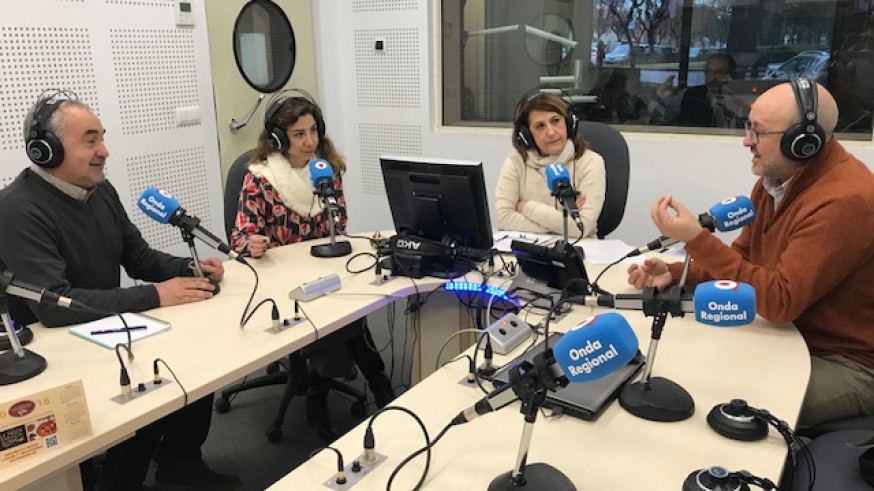 Los tertulianos, en el estudio de ORM
