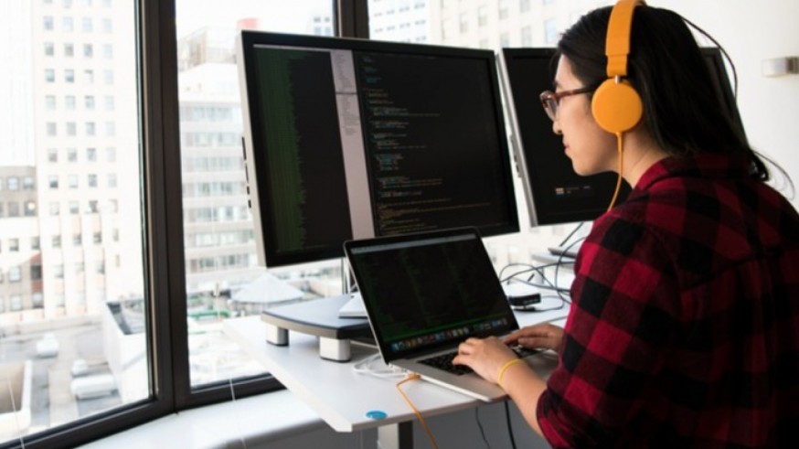 Las píldoras de economía doméstica con el ICREF: En España hay 150.000 puestos vacantes