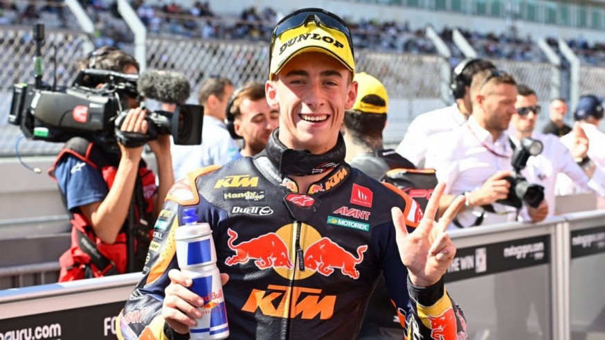 Jaime Alguersuari: "Pedro Acosta será campeón y batirá el récord de de puntuación en Moto 2"