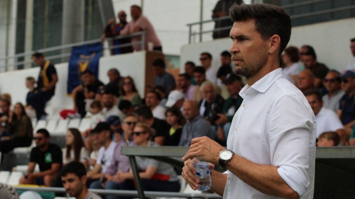 Víctor Cea renueva por una temporada con el UCAM Murcia