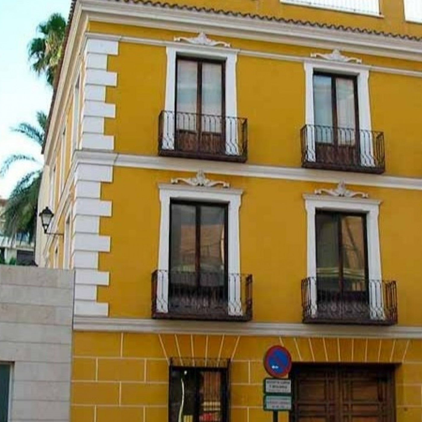 EL ROMPEOLAS