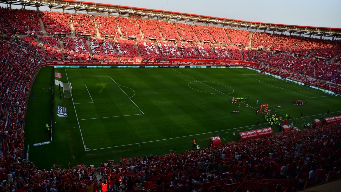 El Real Murcia cierra la temporada con un beneficio cercano a los 400.000 euros