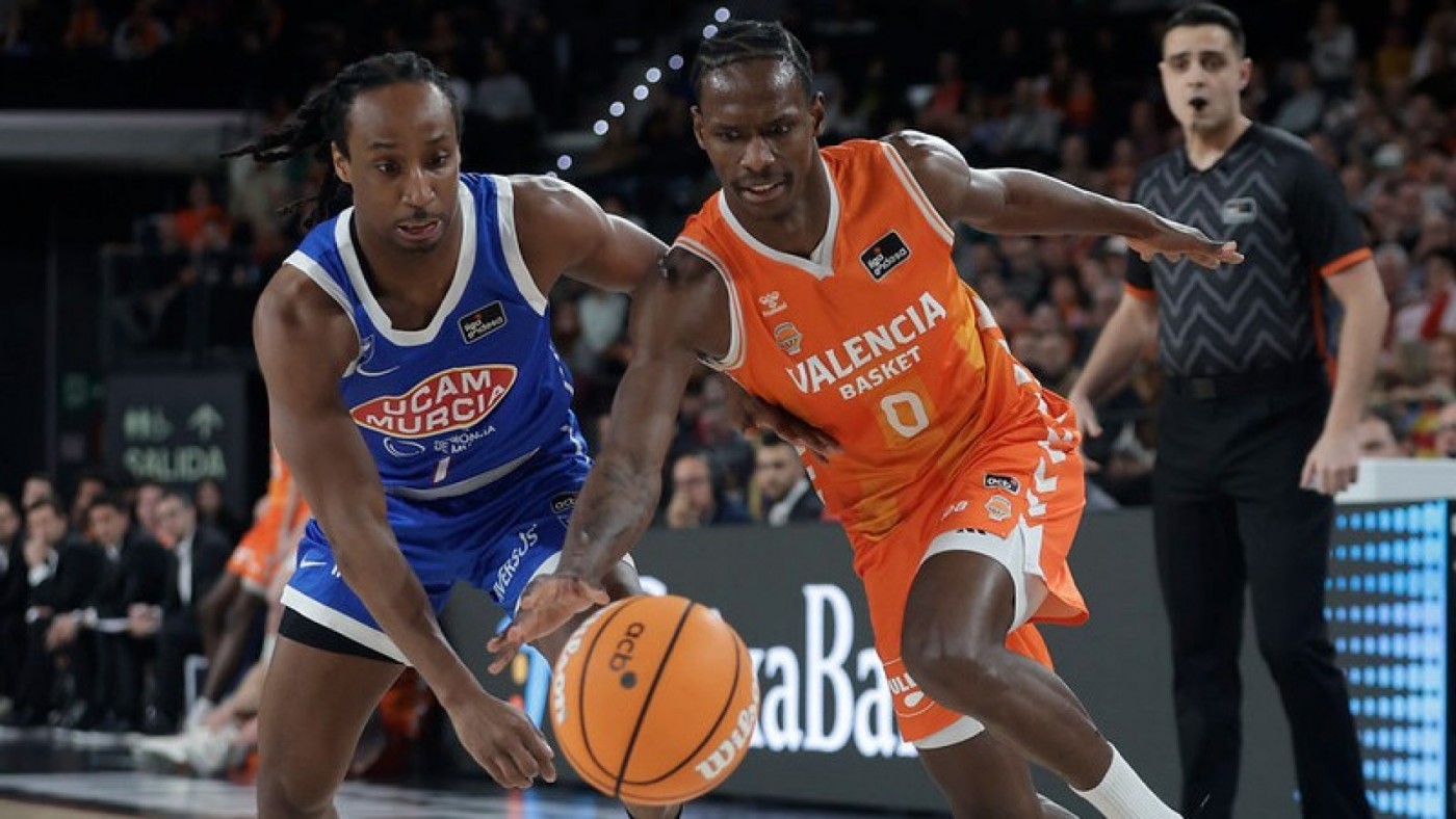 El Valencia Basket fulmina al UCAM (110-84)
