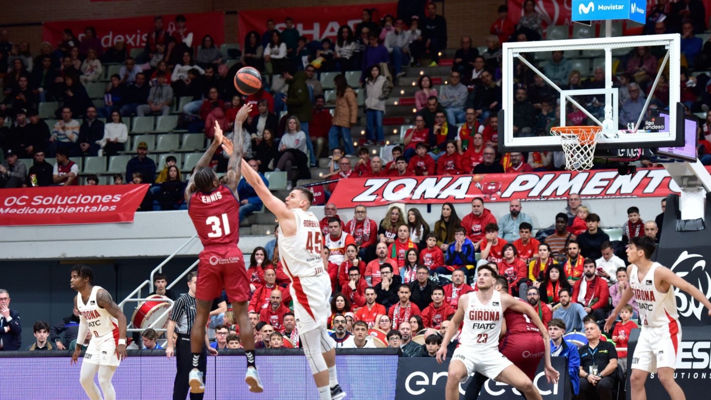 El UCAM coge aire en el Palacio (81-73)