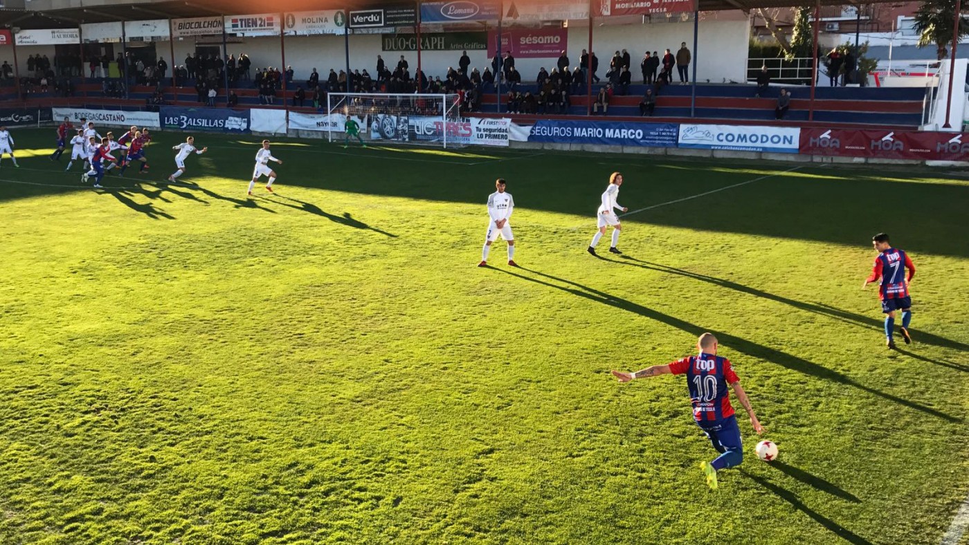 Empate a cero entre Yeclano y UCAM B