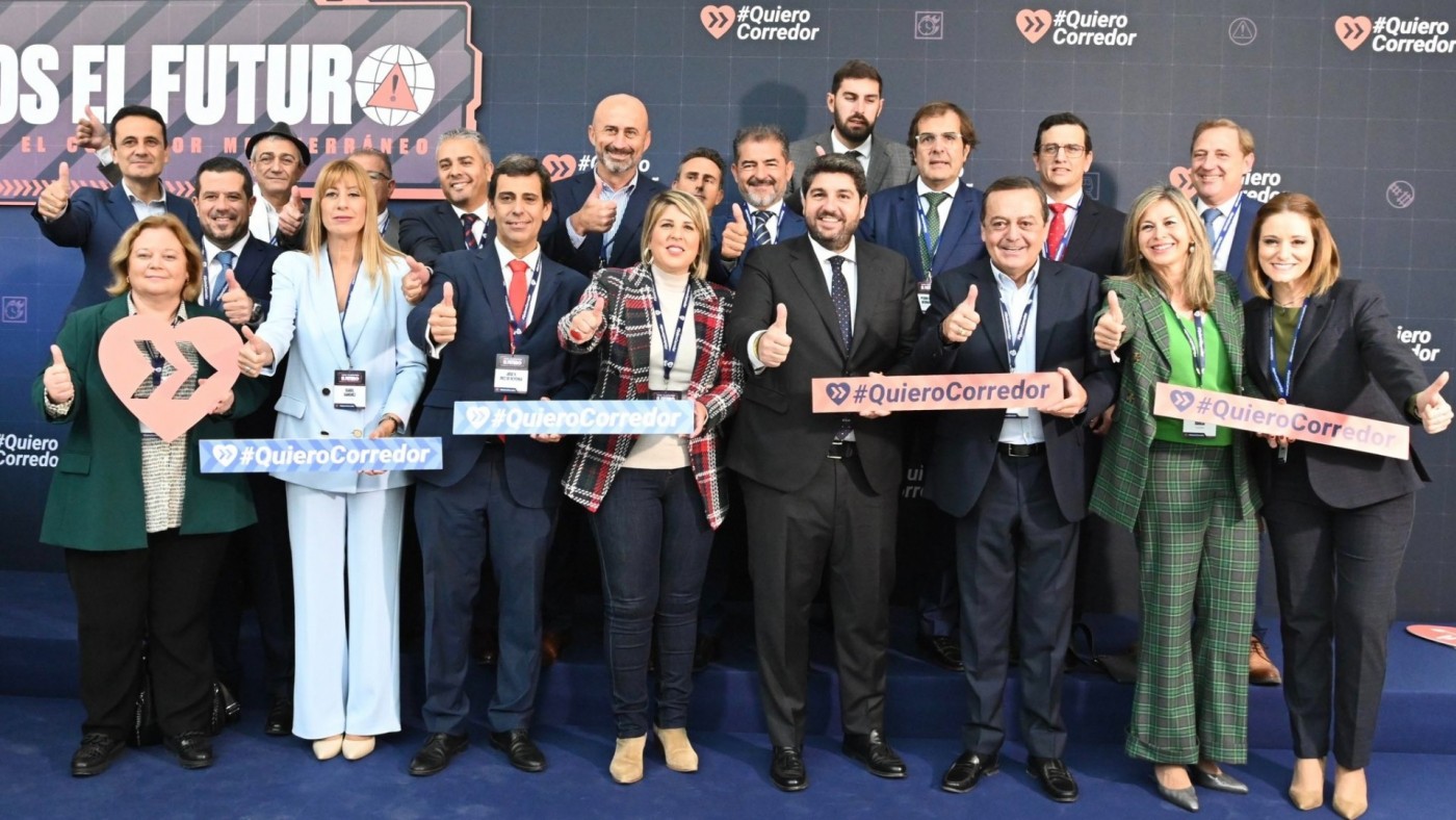 López Miras critica que el Corredor Mediterráneo solo avanza en Cataluña y no en el resto del país