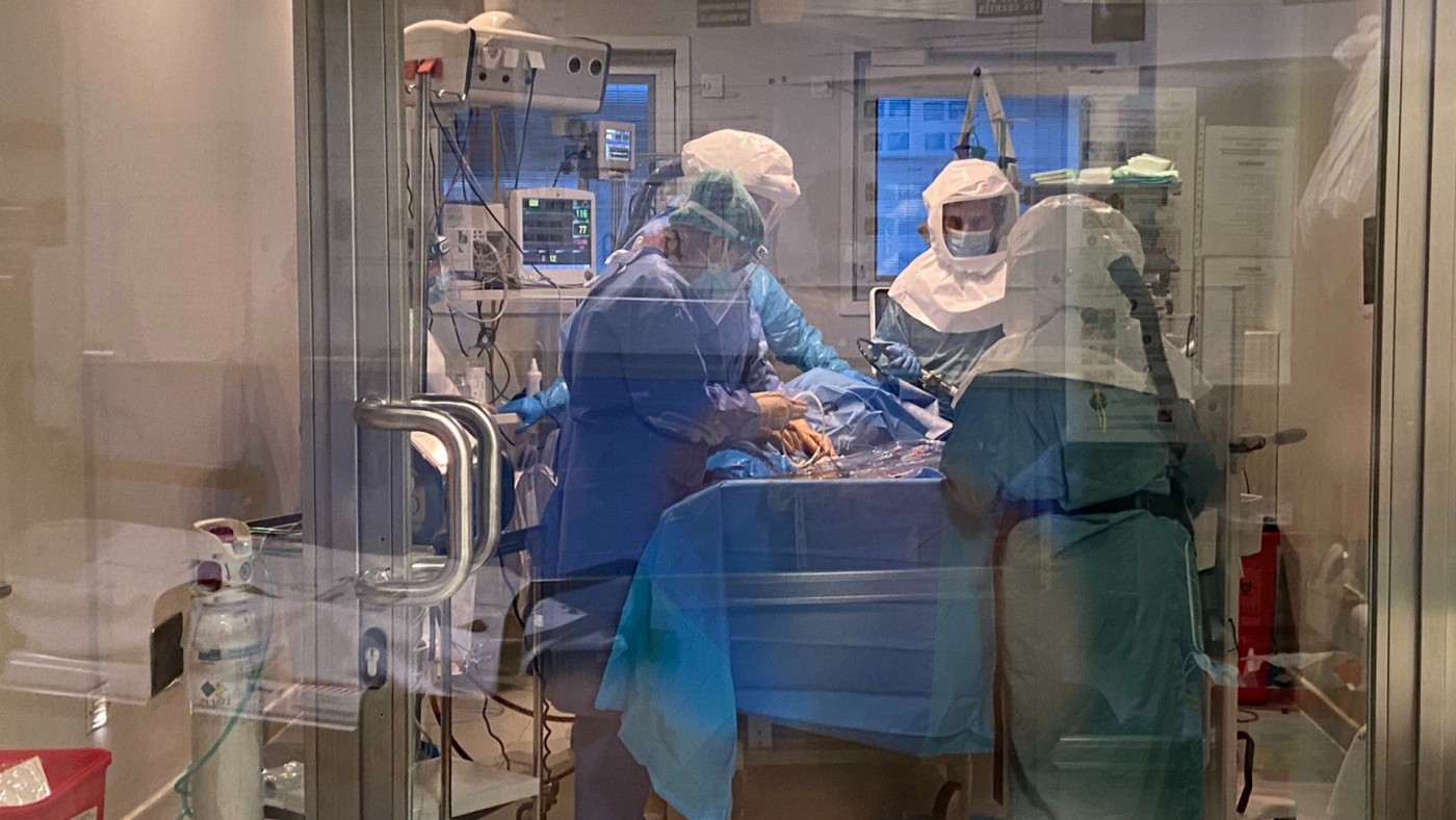 Brote de covid con 18 pacientes infectados en el hospital Reina Sofía de Murcia