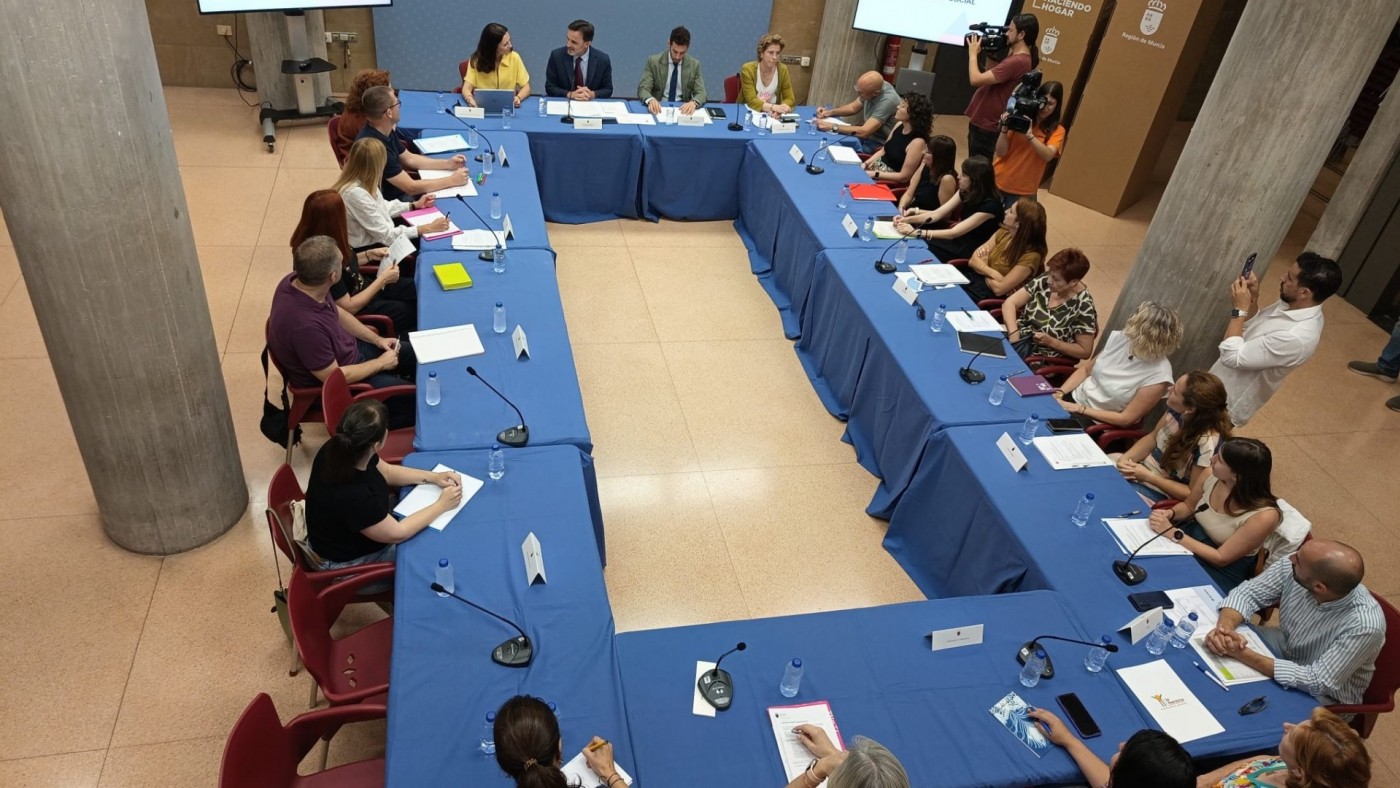 El Gobierno regional amplía en 2,3 millones las ayudas al alquiler social para 2025