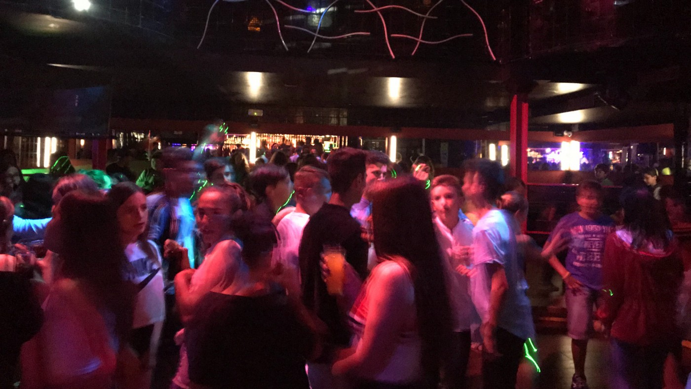 Condenados a más de 70.000 euros de multa los propietarios de dos locales de ocio de Cabo de Palos por ruidos