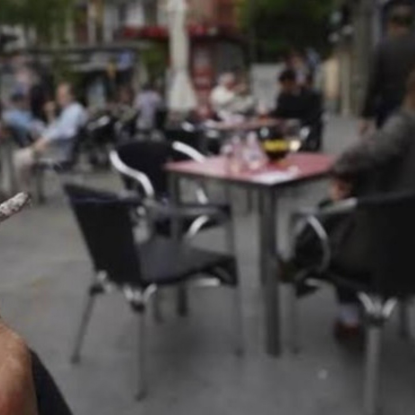 TARDE ABIERTA T08C005 Reportaje: 'Calles sin humo' (11/09/2026) episode artwork