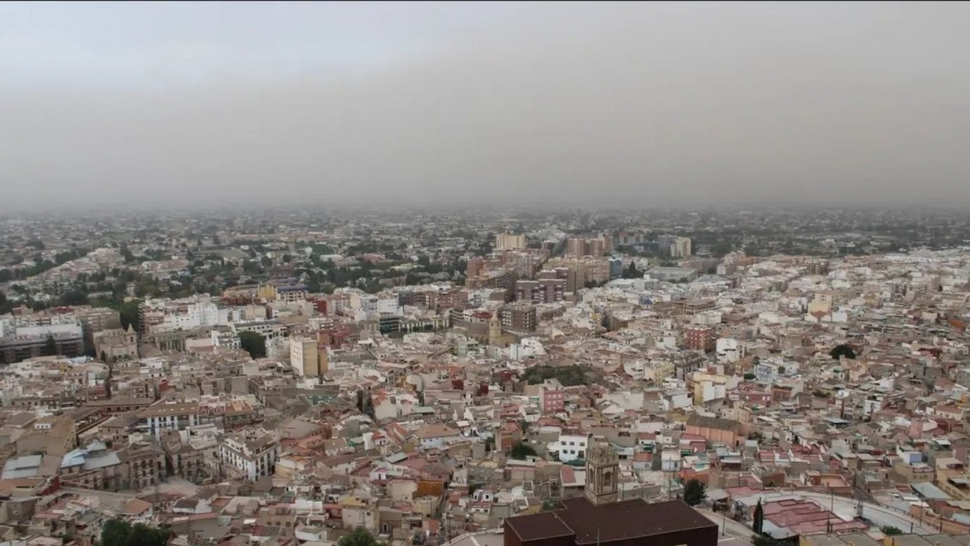La nueva intrusión de polvo africano dispara la contaminación por partículas en varias estaciones medidoras de la Región de Murcia