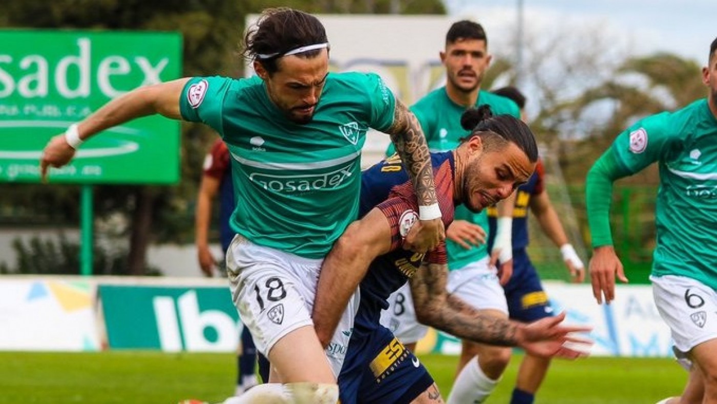 El UCAM Murcia se congela ante el Villanovense (0-0)