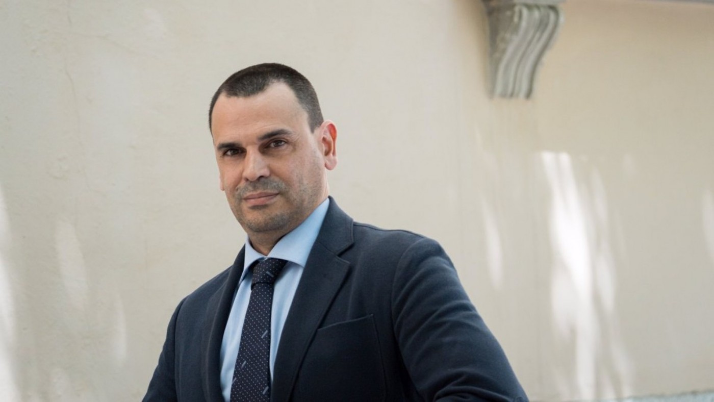 La jueza procesa al novio de Ayuso por fraude fiscal y falsificación